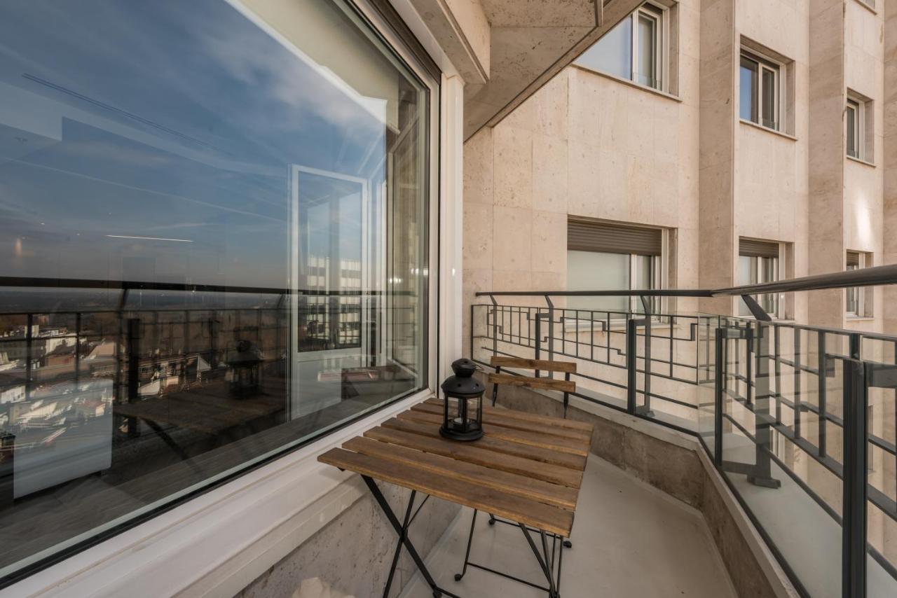 Apartamento Torre Madrid Boutique Exterior foto
