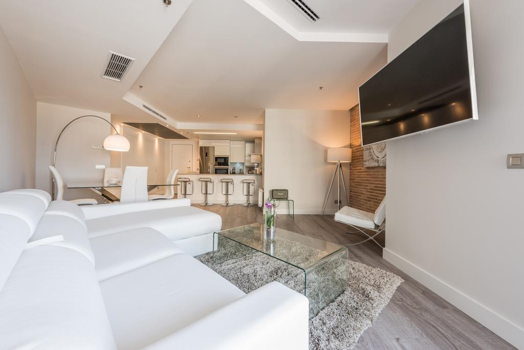 Apartamento Torre Madrid Boutique Exterior foto